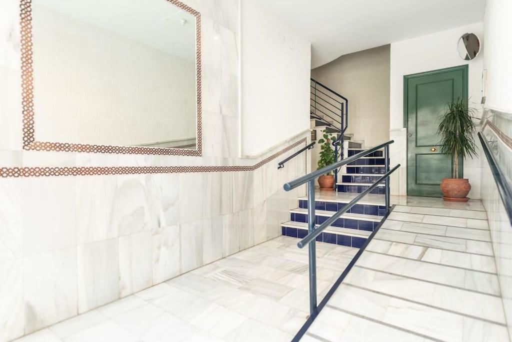 Sunlit & Fresh Apartment - Center By Rems Malaga Exterior photo